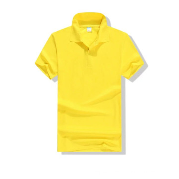 camiseta con cuello de polo